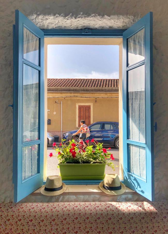 Bnb Le Janas Cabras Exterior foto